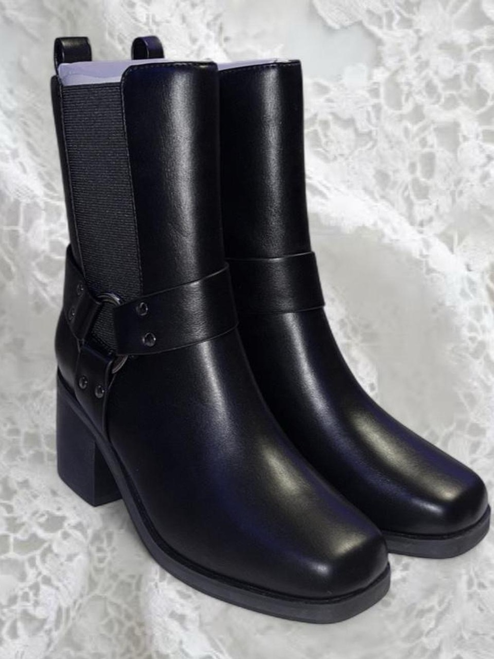 The Drop Women's Stevens Edgy Chelsea Boot 🖤👢